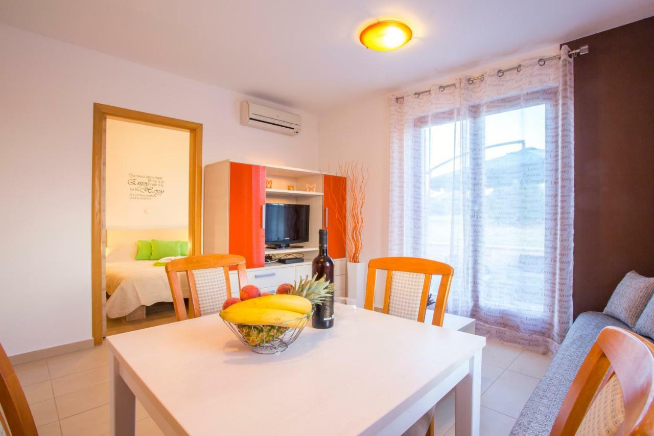 Apartman Irena 普拉 外观 照片